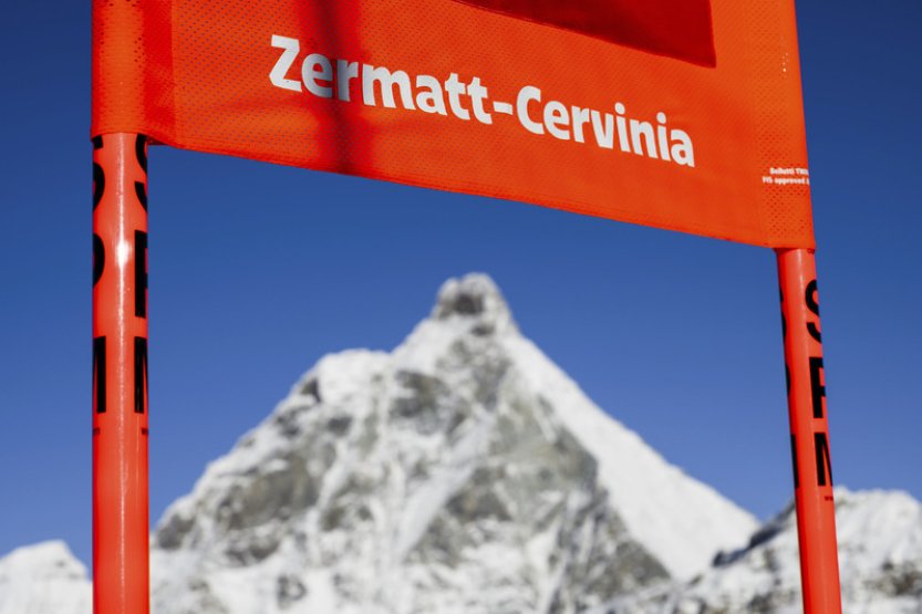 Lyžaři dnes sjezd SP v Zermattu kvůli novému sněhu a větru nepojedou