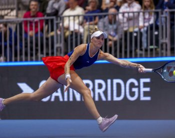 Tenistky se v semifinále Billie Jean King Cupu utkají s Kanadou