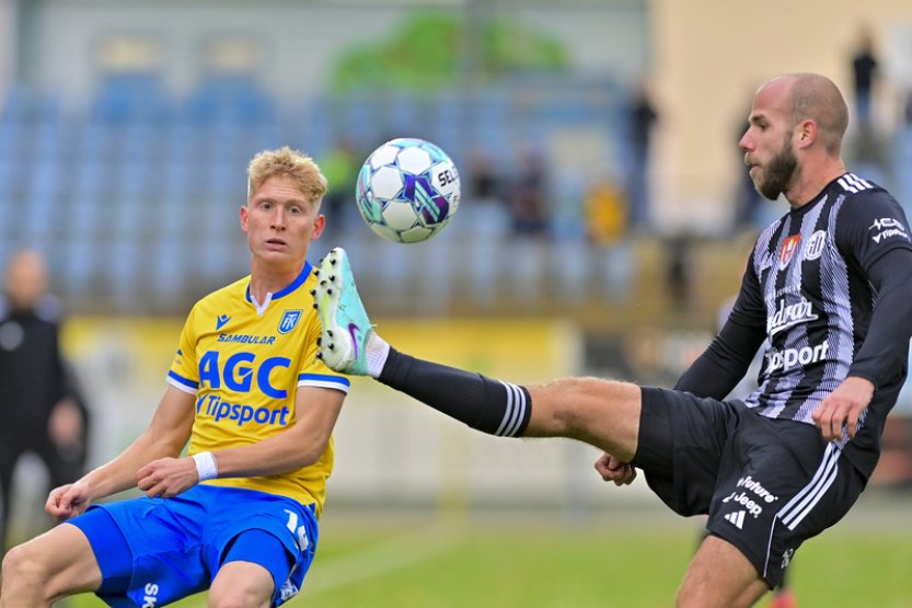 Fotbalisté Budějovic prohráli s Teplicemi 0:1 a v lize klesli na poslední místo