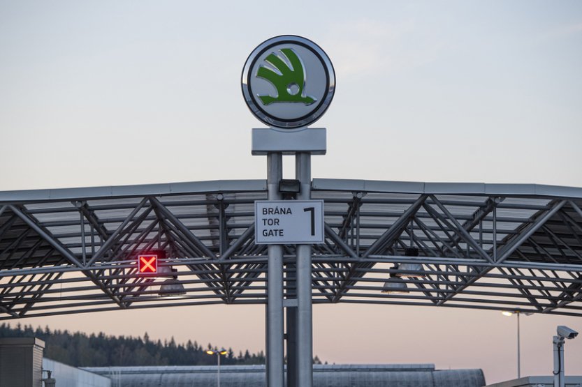 Škoda Auto zvýšila v pololetí investice o 64 procent na osm miliard korun