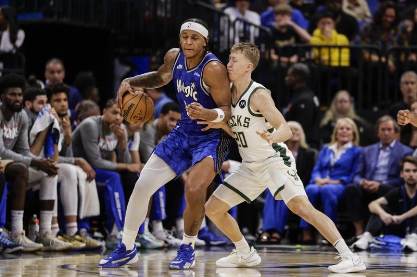 Basketbalisté Orlanda si vyšlápli na Milwaukee, uspěl i Boston