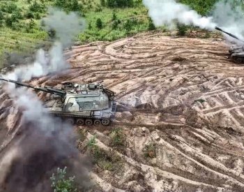Rusko zesiluje útoky na východní Ukrajině, tvrdí Kyjev