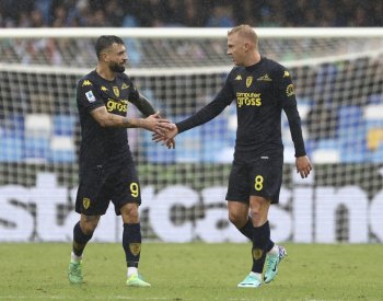 Fotbalisté Empoli překvapivě zvítězili v Neapoli a opustili sestupové příčky