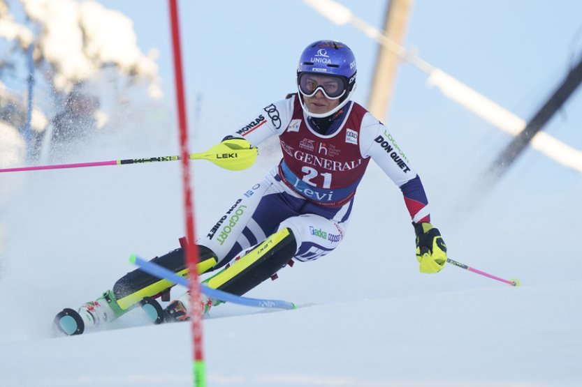 Dubovská si ve druhém slalomu v Levi pohoršila na 16. místo, vyhrála Shiffrinová