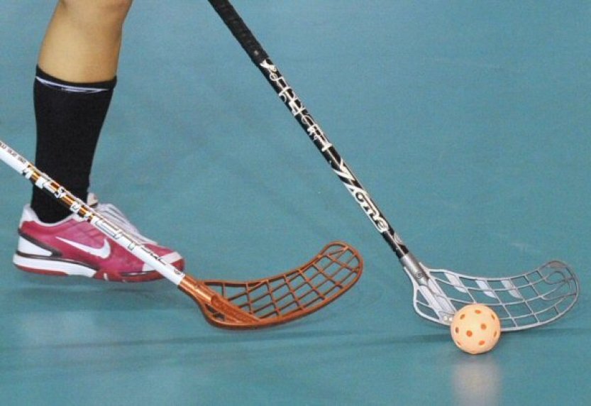 Čeští florbalisté i přes porážku s Finskem ovládli turnaj v Malmö