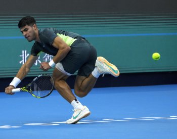 Alcaraze čeká debut na Turnaji mistrů, nastoupí proti Zverevovi