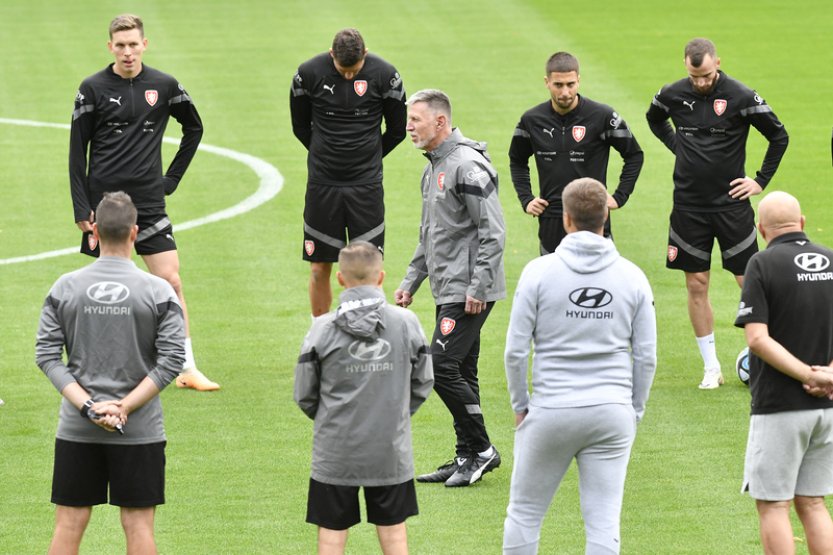 Fotbalová reprezentace se začne chystat na závěr kvalifikace mistrovství Evropy