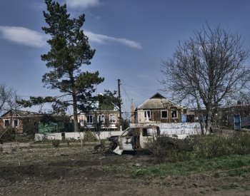 The Economist: Zatímco ukrajinští muži bojují, ženy se ujímají jejich práce