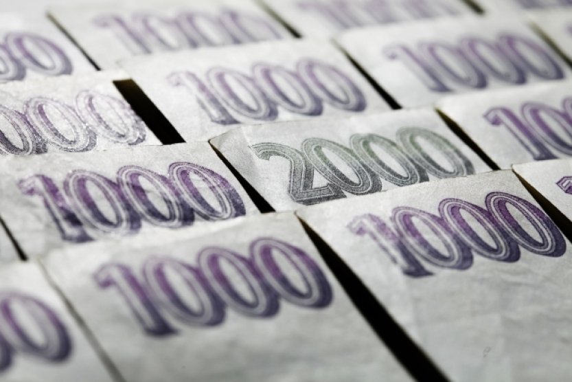 Průzkum: Svou mzdu považuje za podhodnocenou 60,5 procenta Čechů