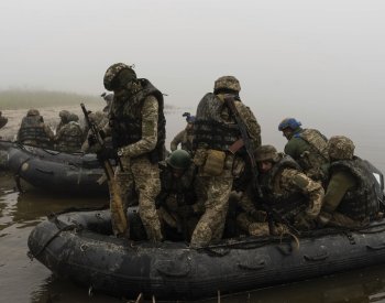 Ukrajinští vojáci vytvořili předmostí na levém břehu Dněpru, uvedl Jermak