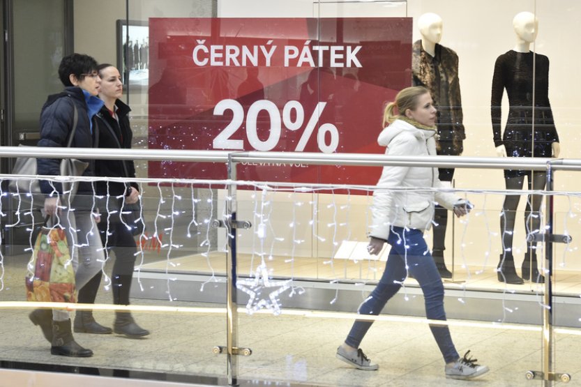 Anketa: Slevy na Black Friday mohou kvůli novele zákona vypadat menší než loni