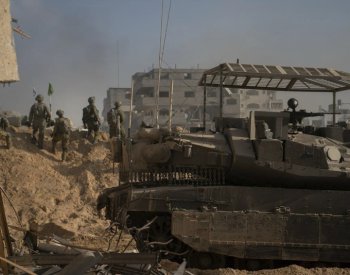 Izraelská armáda tvrdí, že v nemocnici Šífa našla zbraně, rukojmí tam nejsou