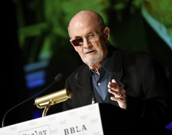 Spisovatel Salman Rushdie obdržel v New Yorku cenu Václava Havla