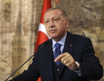 Erdogan v tureckém parlamentu označil Izrael za teroristický stát