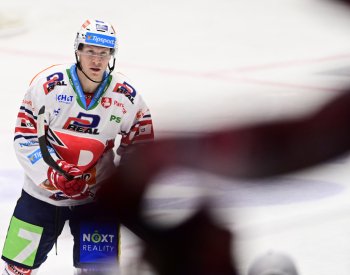 Vedoucí Pardubice vyhrály díky přesilovkovému hattricku Říčky v Plzni