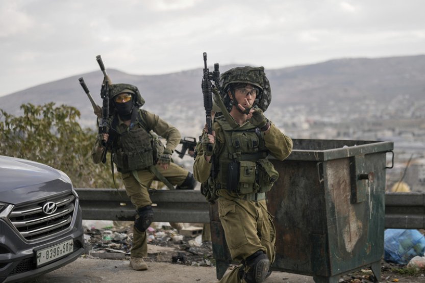 Objevují se zprávy o možném klidu zbraní v Gaze, Izrael je popřel