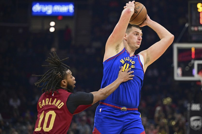 Denver v NBA opět prohrál, Boston a Sacramento mají šestou výhru v řadě