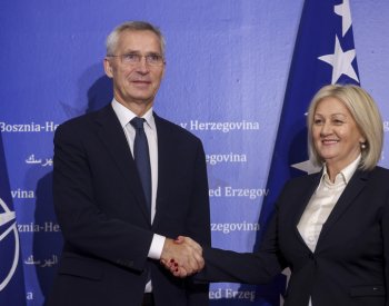 Šéf NATO vyjádřil v Bosně znepokojení nad separatismem a ruským vlivem
