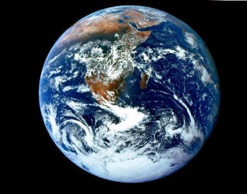 Současná opatření by vedla k oteplení Země o 2,9 st. C. do roku 2100, píše OSN