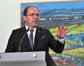 Aplikace sledující ceny potravin nesmí ohrozit malé obchodníky, míní Výborný