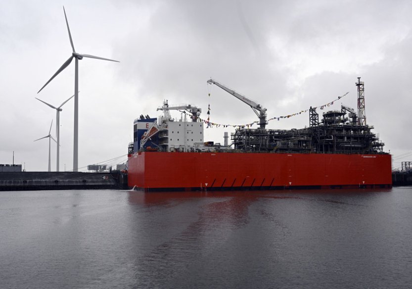 Terminál v Nizozemsku letos odbavil pro ČR 12 lodí LNG, asi 15 % roční spotřeby