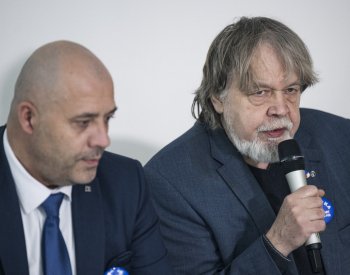 Odbory KOVO: Do stávky se zapojí stovky firem, hodinu zastaví výrobu