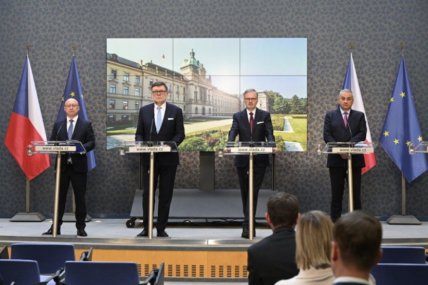 ČR získala kapacitu v terminálu na LNG v Německu, ceny klesnou