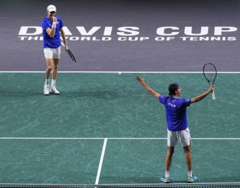 Italští tenisté otočili duel s Nizozemskem a jsou v semifinále Davisova poháru