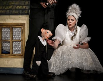 Hurvínek v Brně prodává nevěstu a přibližuje svět opery dětem