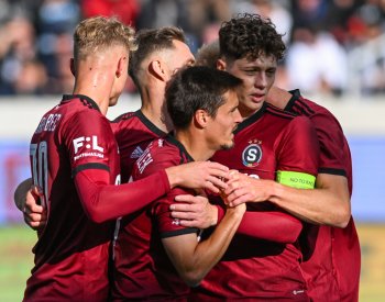 Sparta bude hájit vedení ve fotbalové lize proti Zlínu, Slavii vyzvou Budějovice