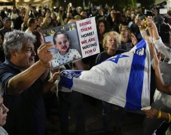 Izrael dnes z věznic propustí 42 palestinských vězňů, píše AFP