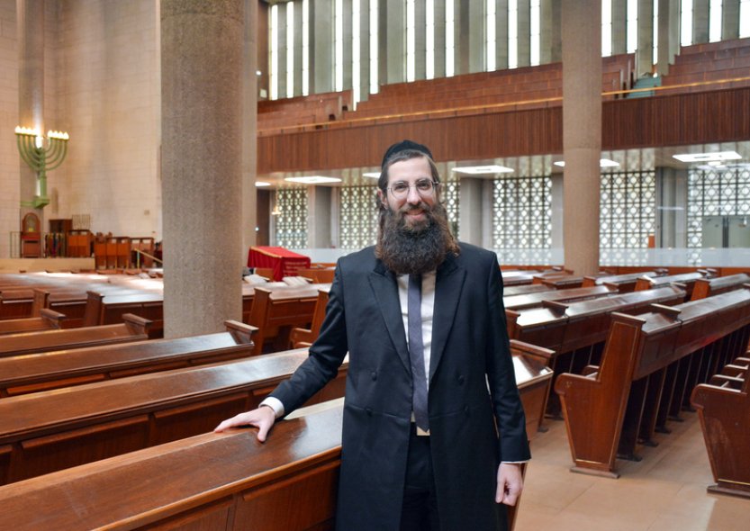 Po útocích jsme zažili provinilé ticho i podporu, říká rabín Štrasburku Weill