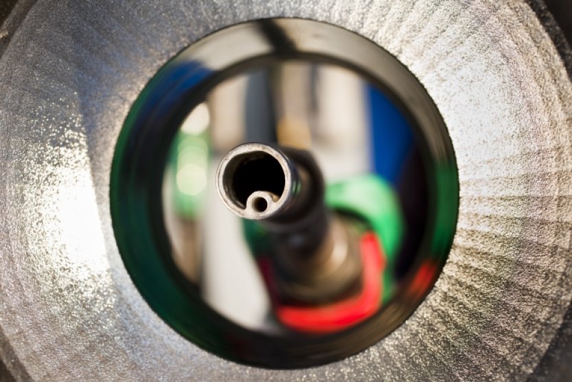 Rusko zvažuje kvóty na vývoz ropných produktů, chce stabilizovat ceny benzinu