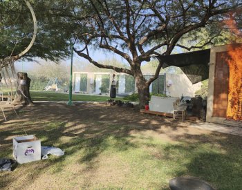 Musk navštívil v Izraeli s Netanjahuem jeden z kibuců, v němž vraždil Hamás