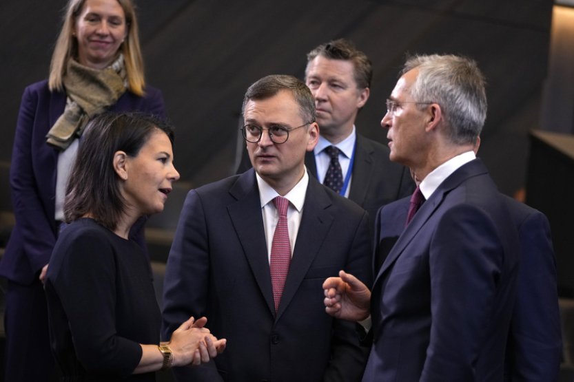 Baerbocková vyzvala spojence Ukrajiny, aby nad zemí vytvořili 