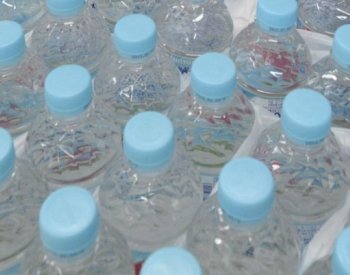 STAN chce prosadit balené minerální a kojenecké vody do snížené sazby DPH