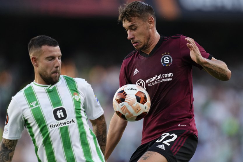 Sparta si proti Betisu v případě souhry výsledků může zajistit jaro v pohárech