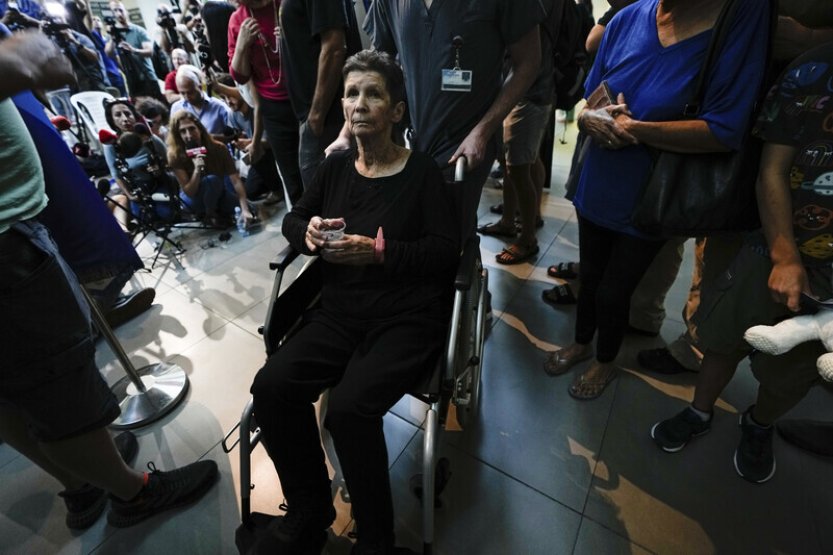 Jedna z propuštěných rukojmích se šéfa Hamásu zeptala, jestli se nestydí