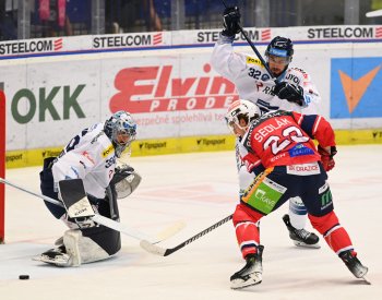 Pardubice přivítají Vítkovice, Sparta se představí v Hradci Králové