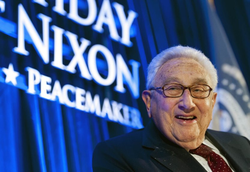 Zemřel někdejší americký ministr zahraničí Henry Kissinger, bylo mu 100 let