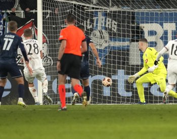 Souček vystřelil West Hamu v Evropské lize výhru i postup, trefil se i Schick