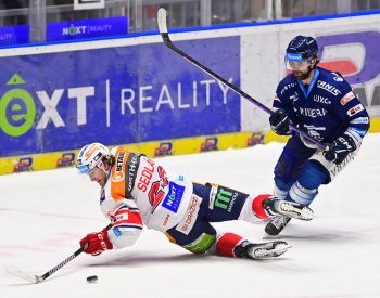 Hokejisté Pardubic zdolali po nájezdech Vítkovice 2:1 a zvýšili náskok na Spartu