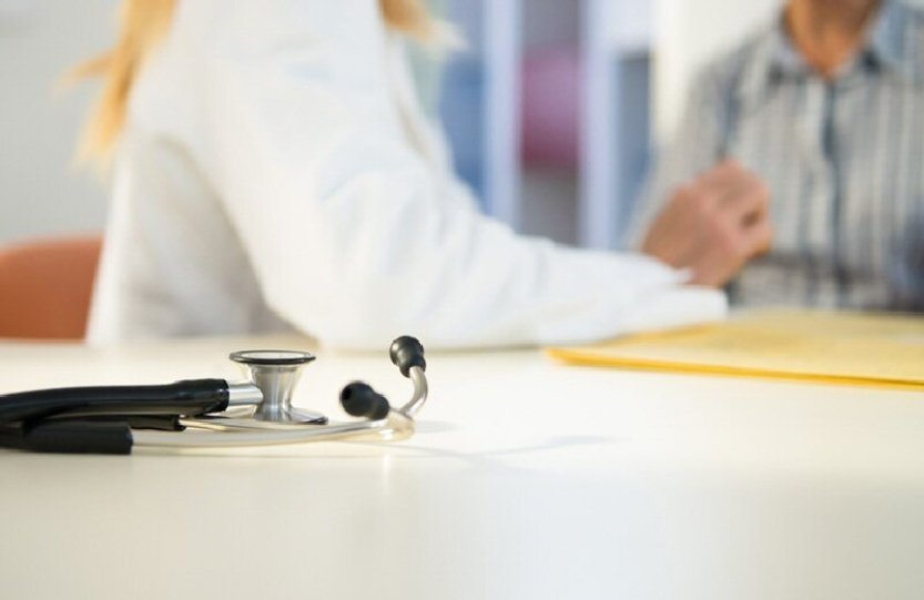 ÚZIS: Zdravotníků v akutní péči za 5 let přibylo o 10 pct, hospitalizací je méně