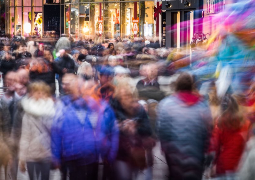 Analytici: Průměrná mzda v Česku ve třetím čtvrtletí reálně klesla