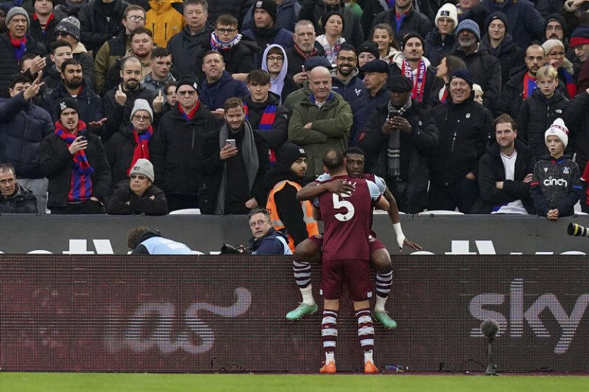 Coufal pátou asistencí přispěl k remíze West Hamu s Crystal Palace