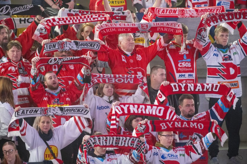 Hokejisté Vítkovic a Pardubic zahájí boj o postup do semifinále Ligy mistrů