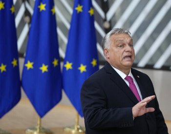 Orbán žádá, aby summit nejednal o zahájení rozhovorů s Ukrajinou