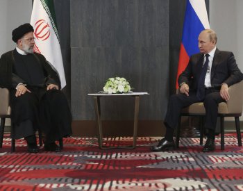 Putin navštíví SAE a Saúdskou Arábii, v Moskvě bude jednat s Raísím