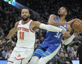 Basketbalisté Milwaukee a Lakers postoupili do semifinále NBA Cupu