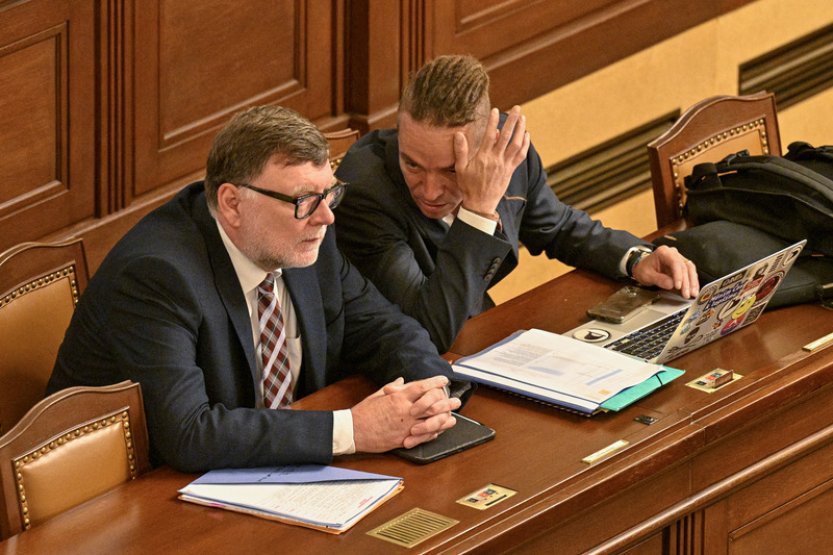 Stanjura nečeká, že by teď kraje ve Sněmovně uspěly se změnou rozdělení daní